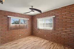 7640 W Maverick Rd, Sahuarita, AZ 85629 - Photo 18