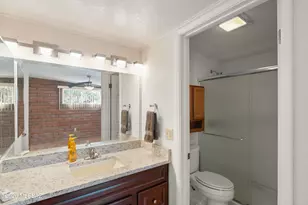 7640 W Maverick Rd, Sahuarita, AZ 85629 - Photo 14