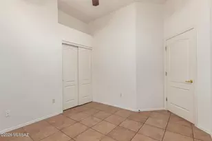 335 E Calle Nacrita, Green Valley, AZ 85614 - Photo 16