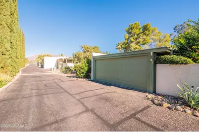 6339 N Orange Tree Drive, Tucson, AZ 85704 - Photo 30