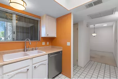 6339 N Orange Tree Drive, Tucson, AZ 85704 - Photo 18