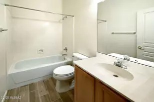 345 W Continental Vista Pl, Green Valley, AZ 85614 - Photo 26