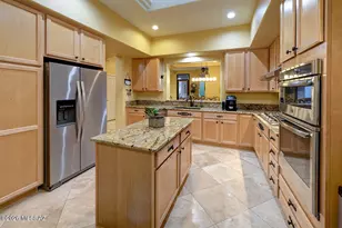 6286 N Ventana View Pl, Tucson, AZ 85750 - Photo 18