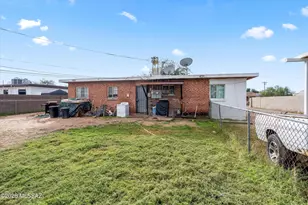 4609-4611 E 17th St, Tucson, AZ 85711 - Photo 12