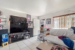 4609-4611 E 17th St, Tucson, AZ 85711 - Photo 8