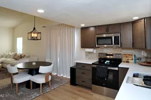 1001 N Constitution Dr, Tucson, AZ 85748 - Photo 10