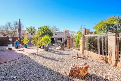 5091 N Pinnacle Point Drive, Tucson, AZ 85749 - Photo 22