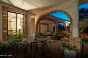 1005 W Emerine Dr, Tucson, AZ 85704 - Photo 32