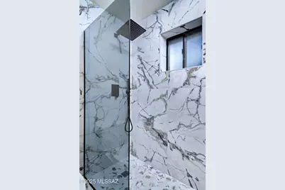 1005 W Emerine Drive, Tucson, AZ 85704 - Photo 16