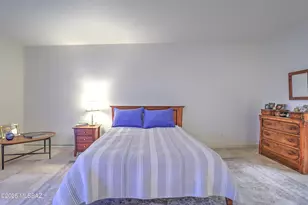 9825 N Calle Loma Linda, Tucson, AZ 85737 - Photo 32