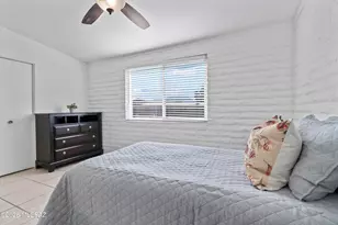 149 E el Limon, Green Valley, AZ 85614 - Photo 14