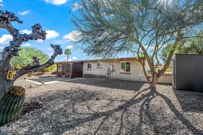 149 E El Limon, Green Valley, AZ 85614 - Photo 22