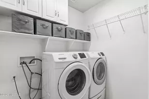 20926 E Founders Rd, Red Rock, AZ 85145 - Photo 22