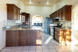 565 Amaranto Ct, Rio Rico, AZ 85648 - Photo 16