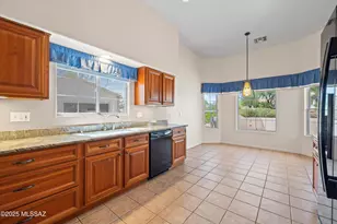 1489 W Bridalveil Pl, Oro Valley, AZ 85737 - Photo 14