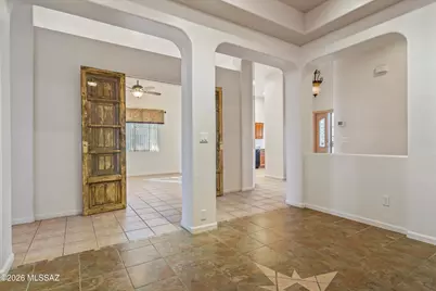 1489 W Bridalveil Place, Oro Valley, AZ 85737 - Photo 6