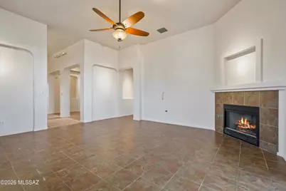 1489 W Bridalveil Place, Oro Valley, AZ 85737 - Photo 18