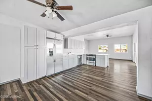 6409 E Calle Marte, Tucson, AZ 85710 - Photo 6