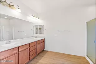 2850 N Silkie Pl, Tucson, AZ 85719 - Photo 18