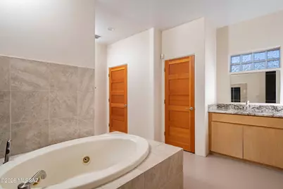 6610 E Cll De Amigos, Tucson, AZ 85750 - Photo 14