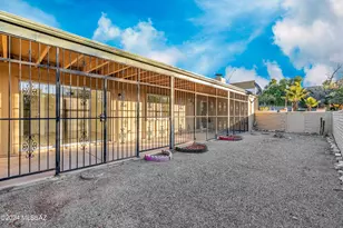 7860 E Baker St, Tucson, AZ 85710 - Photo 22