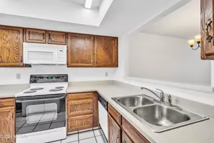 7860 E Baker St, Tucson, AZ 85710 - Photo 10