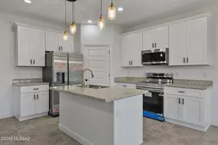 1847 Silver Ct, Rio Rico, AZ 85648 - Photo 6