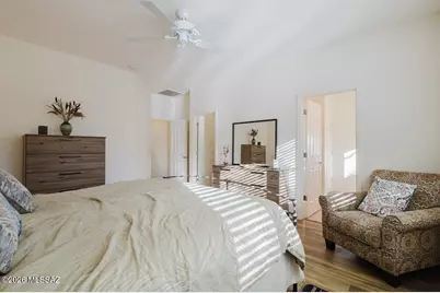 1744 Burning Hill Drive, Green Valley, AZ 85614 - Photo 18