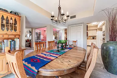 920 W Camino Sagasta, Green Valley, AZ 85622 - Photo 20