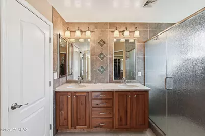 2568 E Alexis Court, Green Valley, AZ 85614 - Photo 18