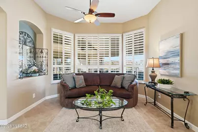 2568 E Alexis Court, Green Valley, AZ 85614 - Photo 8