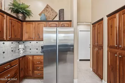 2568 E Alexis Court, Green Valley, AZ 85614 - Photo 4