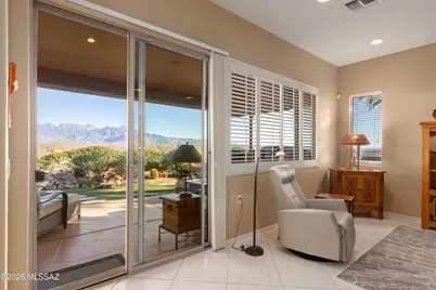 5835 S Atascosa Peak Drive, Green Valley, AZ 85622 - Photo 12