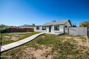 249 N Melwood Ave, Tucson, AZ 85745 - Photo 2