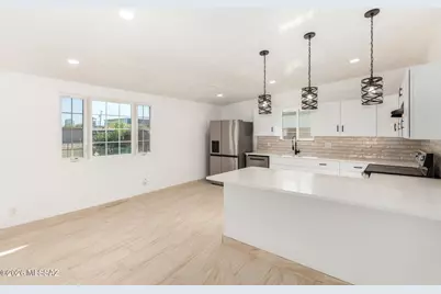 249 N Melwood Avenue, Tucson, AZ 85745 - Photo 10