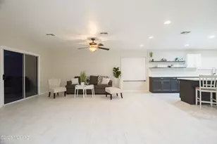 9267 N Red Diamond Ave, Tucson, AZ 85742 - Photo 16