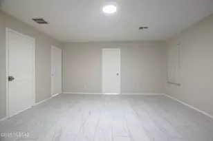 9267 N Red Diamond Ave, Tucson, AZ 85742 - Photo 32