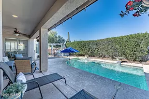 2445 E Sky Creek Dr, Green Valley, AZ 85614 - Photo 4