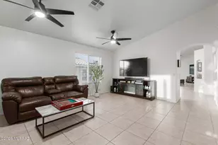 39443 S Cinch Strap Pl, Tucson, AZ 85739 - Photo 10