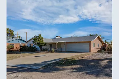 4732 E Scarlett Street, Tucson, AZ 85711 - Photo 2