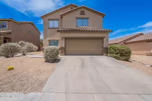 8847 N Moonfire Dr, Tucson, AZ 85743 - Photo 2