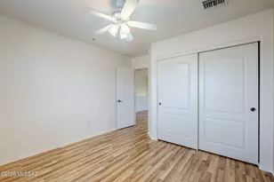 8847 N Moonfire Dr, Tucson, AZ 85743 - Photo 20