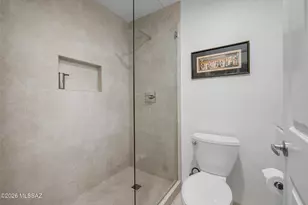 6655 N Canyon Crest Dr, Tucson, AZ 85750 - Photo 10