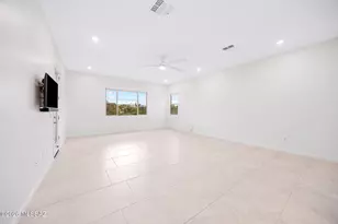 5197 W Brentwood Ln, Oro Valley, AZ 85742 - Photo 14