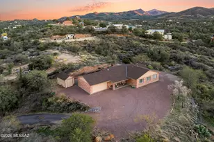 881 N Mountain View Dr, Oracle, AZ 85623 - Photo 22