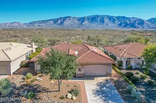 14508 N Lost Arrow Dr, Oro Valley, AZ 85755 - Photo 2