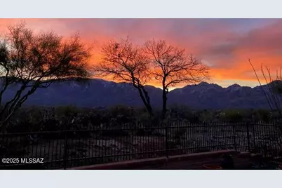 14508 N Lost Arrow Drive, Oro Valley, AZ 85755 - Photo 4