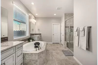 5566 W Lazy Farm Drive, Oro Valley, AZ 85742 - Photo 16