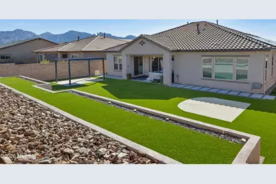 470 W Red Ribbon Lane, Oro Valley, AZ 85755 - Photo 1