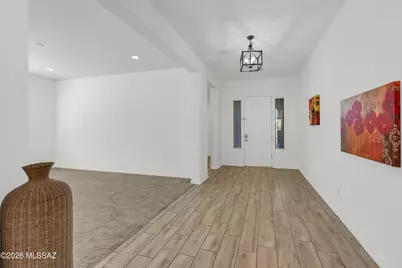 470 W Red Ribbon Lane, Oro Valley, AZ 85755 - Photo 10
